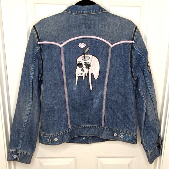 GAP Stretch Womens Denim Jacket Hand Painted Size XL Skull Flower Distressed VTG - Picture 1 of 7